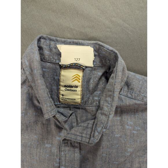 Solaris Shirt Small Men's Blue Button Down Outdoors Casual Animal Print - Picture 10 of 10